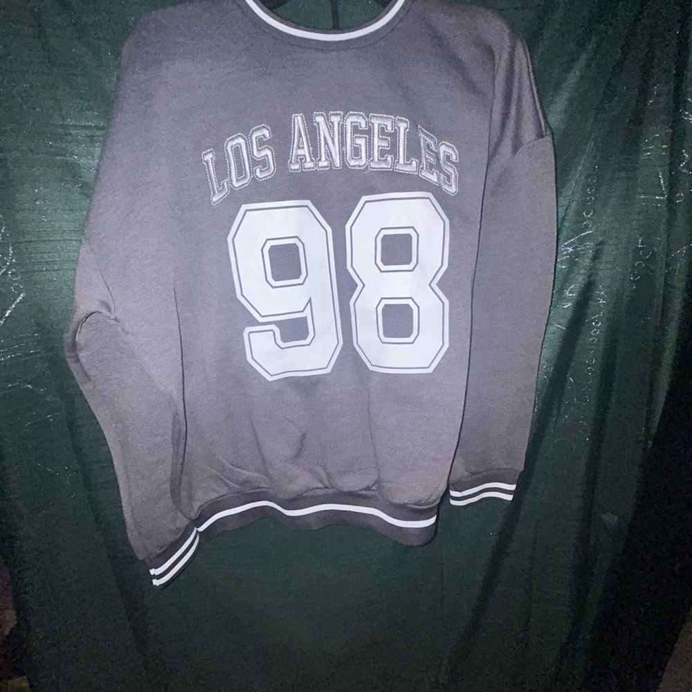 H&M Gray 'Los Angeles 98' Crewneck Sweater